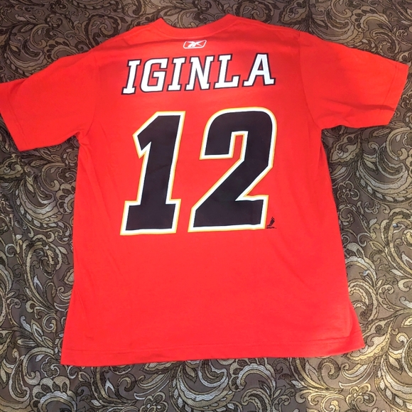Calgary Flames Reebok NHL #12 Iginla T-shirt ♥️ 🖤 - Picture 2 of 4